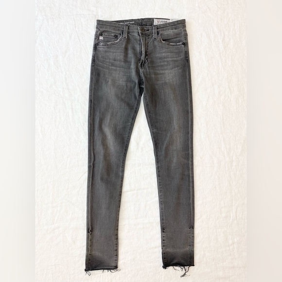 AG Adriano Goldschmied The Farrah Skinny Ankle Fray - Picture 4 of 11